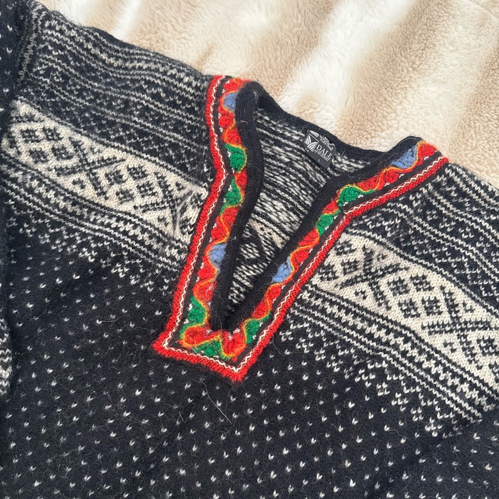 Dale of Norway Black and White V-Neck Sweater with Multicolor Trim